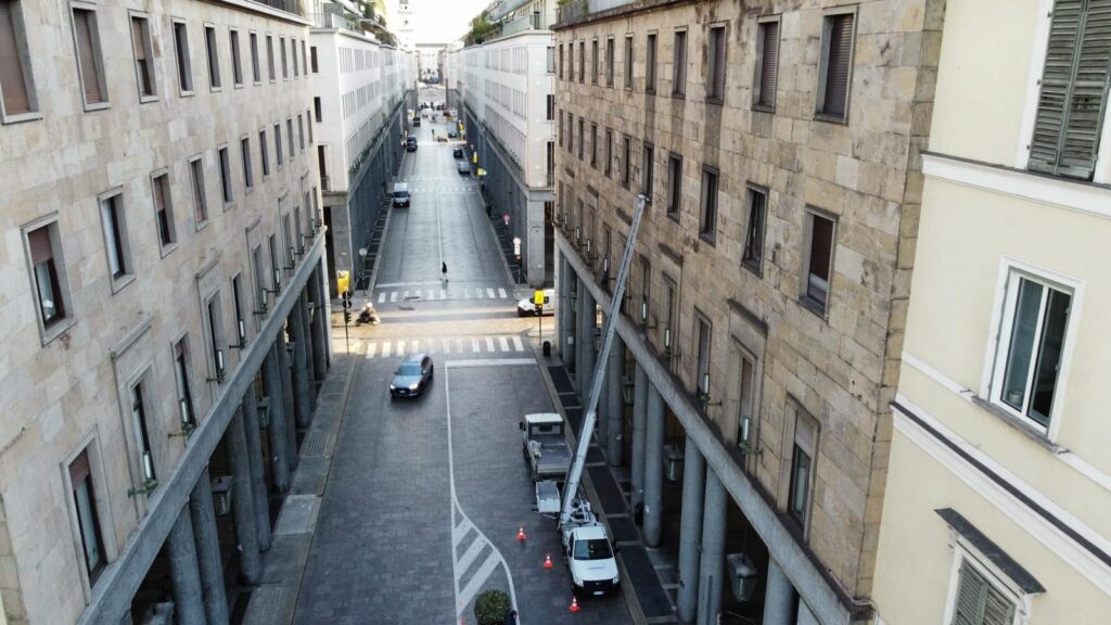 Noleggio autoscala nel centro di Torino